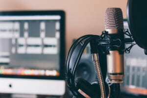 PLAUD NOTE ZENCHORD1 営業商談録音 マイク性能を実測比較 - PLAUD NOTE vs ZENCHORD1 営業商談録音・マイク性能を実測比較｜あなたの現場に合うのはどっち？